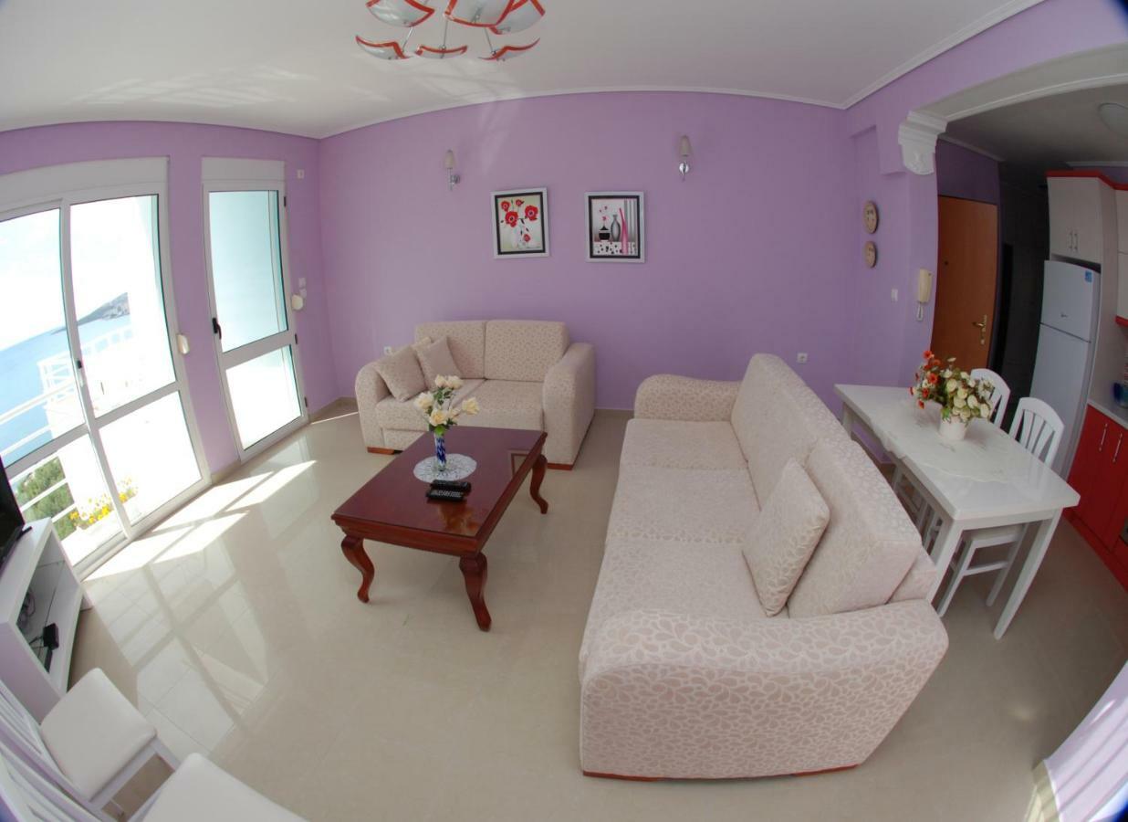 Erti'S Apartments Sarande Exterior photo
