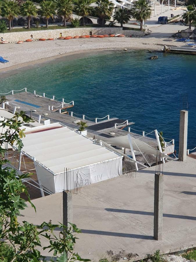 Erti'S Apartments Sarande Exterior photo